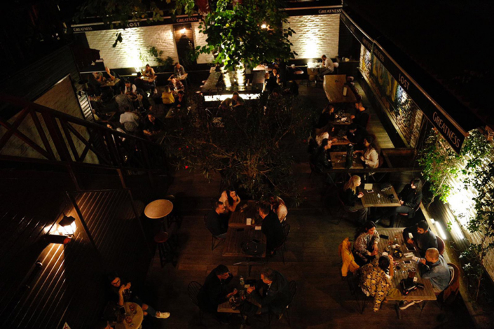 Lost Restaurant Cafe Bar Atmosferi
